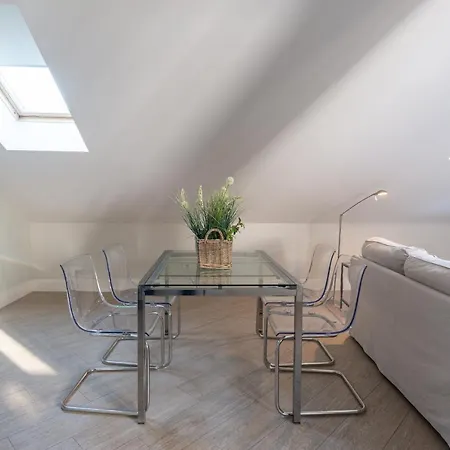 Urbe10 Angel Duplex 2 Bedrooms 4c Apartment *