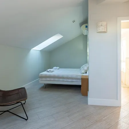 Urbe10 Angel Duplex 2 Bedrooms 4c